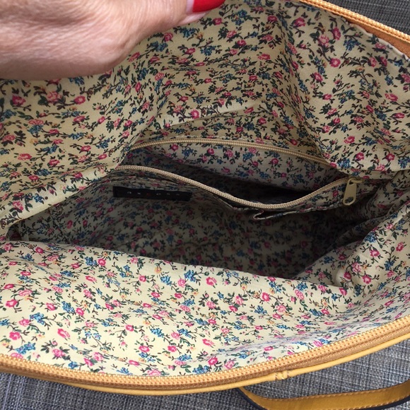 VTG Axcess envelop clutch with removable strap - Picture 8 of 8